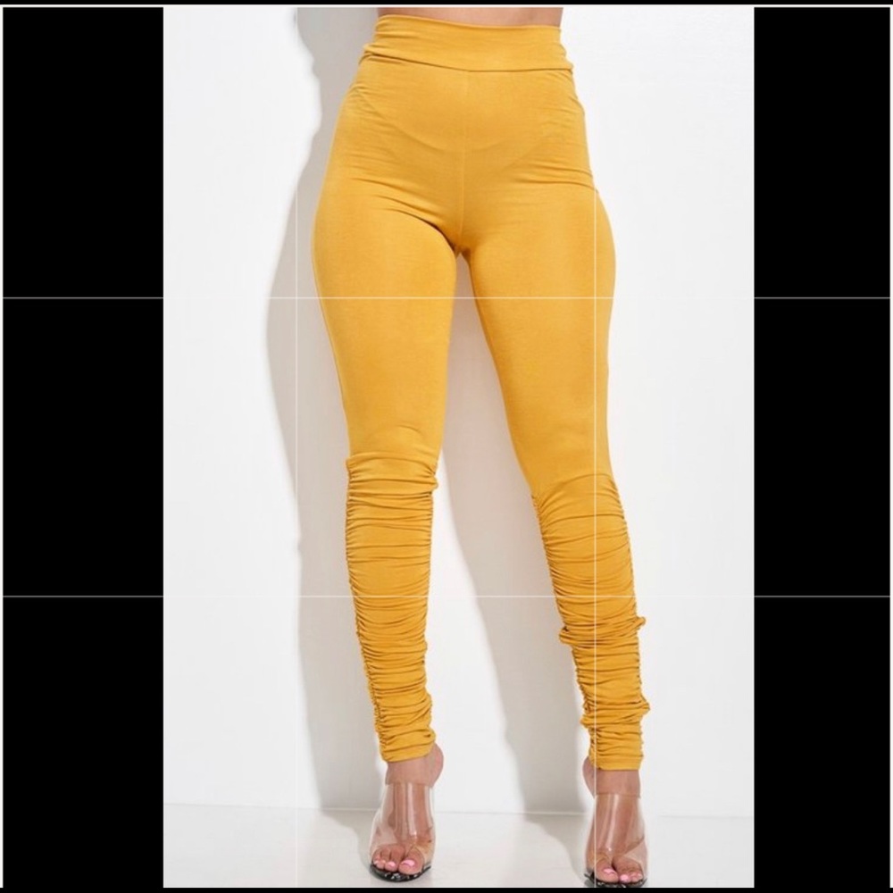 It's a Set.. Crop top and ruched pants set (Mustard)